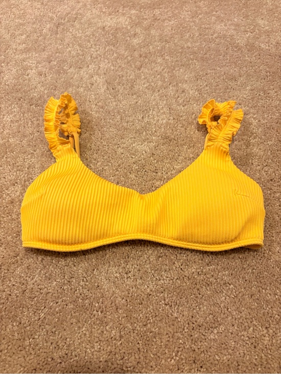Hollister Other - Hollister Yellow Ribbed Ruffle Strap Bikini Top